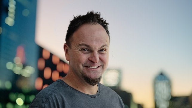 Steven Bradbury Headshot V3